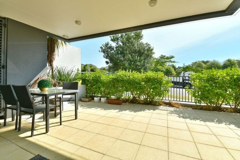 Photo of property in 9a Botanical Drive, Silverdale, 0932