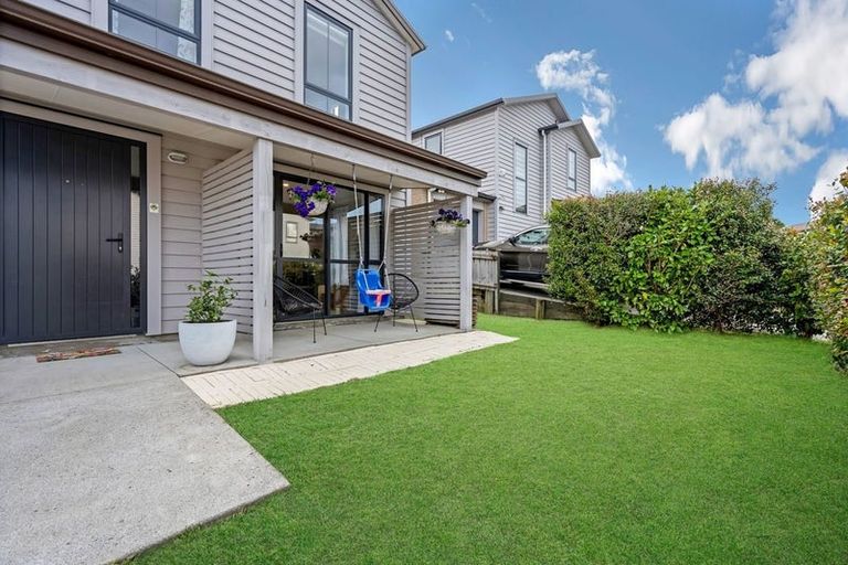 Photo of property in 3 Kuparu Street, Weymouth, Auckland, 2103