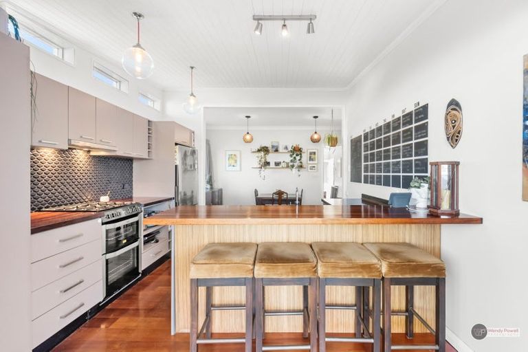 Photo of property in 22 Connolly Street, Boulcott, Lower Hutt, 5010