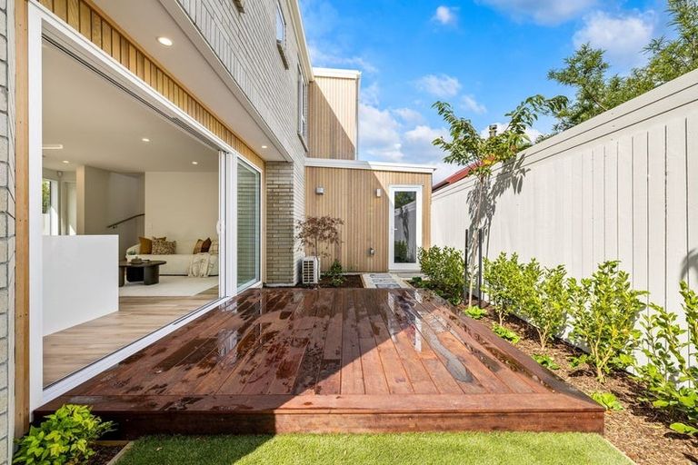 Photo of property in 3/499 Durham Street North, St Albans, Christchurch, 8014