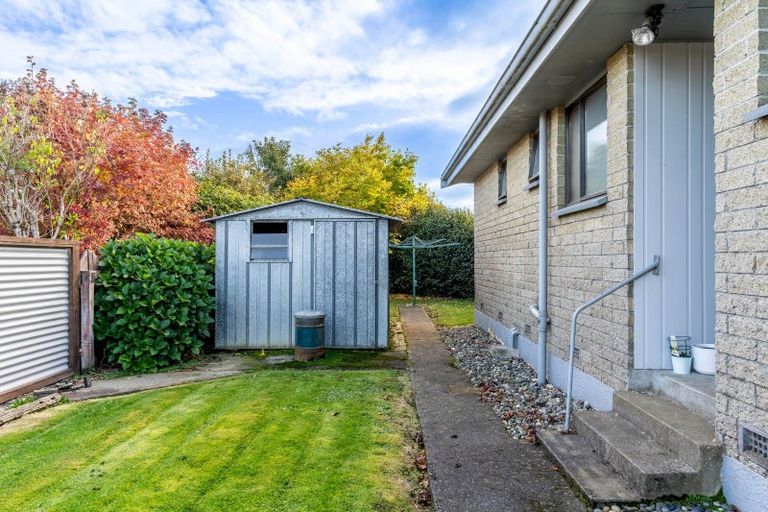 Photo of property in 21 Waterford Drive, Winton, 9720