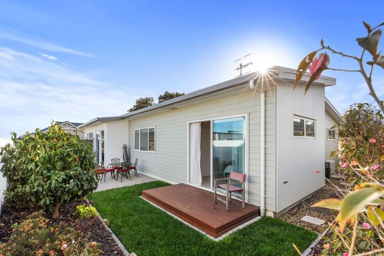 Photo of property in 11a La Cumbre Close, Bethlehem, Tauranga, 3110