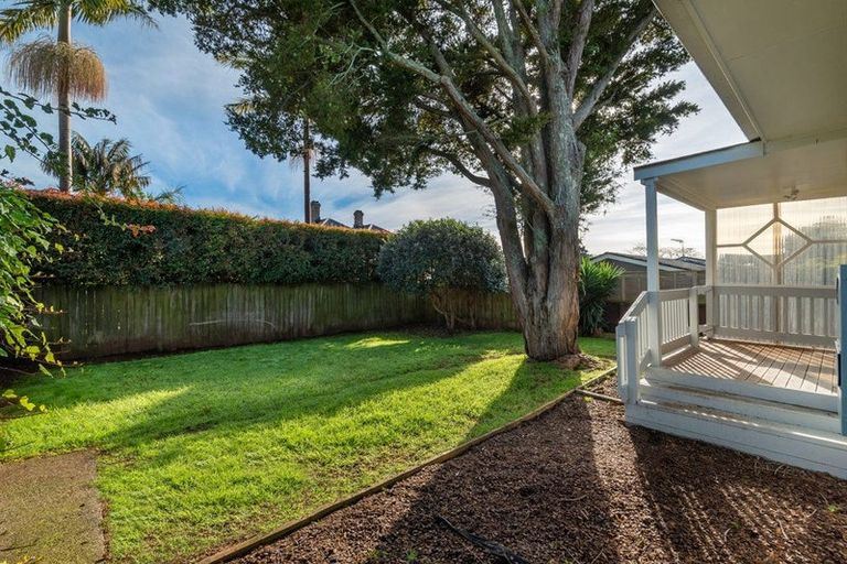 Photo of property in 9g Kerr Street, Devonport, Auckland, 0624