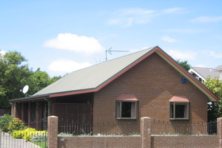 Photo of property in 46 Bishopsworth Street, Hillsborough, Christchurch, 8022
