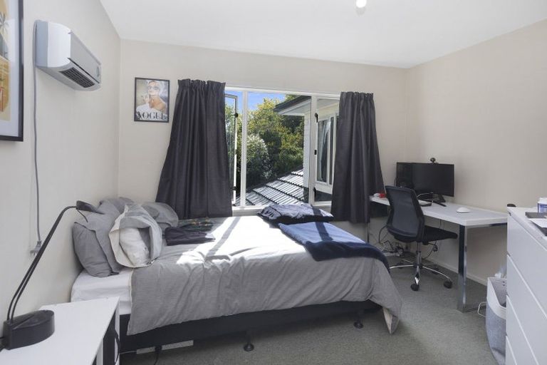 Photo of property in 16 Barlow Street, Ilam, Christchurch, 8041