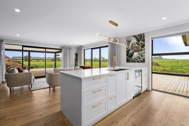 Photo of property in 61 Tennants Road, Bulls, 4894