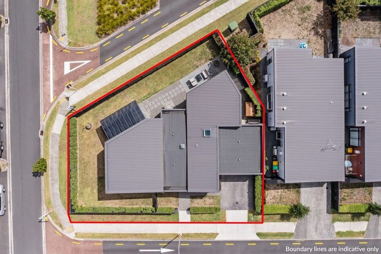 Photo of property in 1 Gallantry Crescent, Papakura, 2110