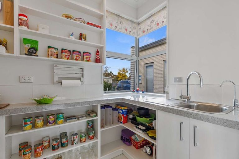 Photo of property in 183 Taylor Street, Cambridge, 3434