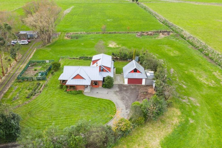 Photo of property in 92 Reserve Road, Longburn, Palmerston North, 4412