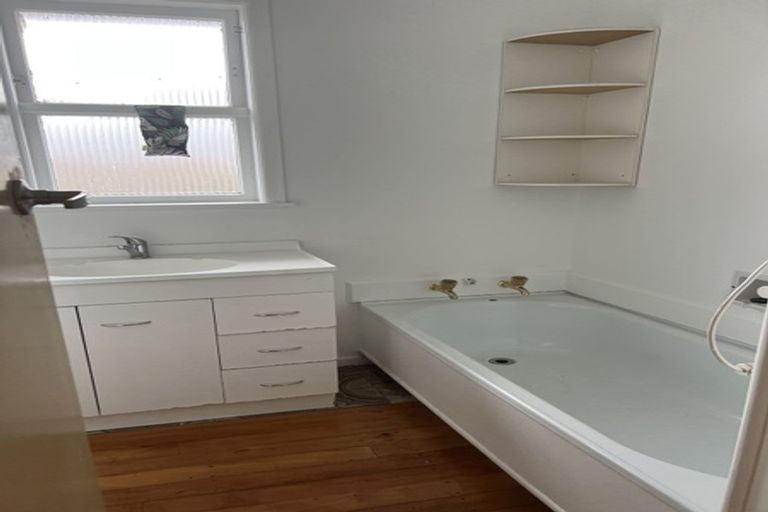 Photo of property in 62 English Street, St Andrews, Hamilton, 3200