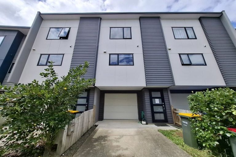 Photo of property in 10/5 Perekia Street, Albany, Auckland, 0632