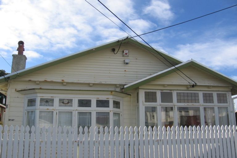 Photo of property in 67 Bridge Street, Rongotai, Wellington, 6022