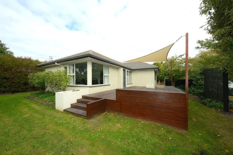 Photo of property in 102 Lowry Avenue, Redwood, Christchurch, 8051