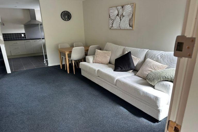 Photo of property in 18 Lower Watt Street, Wadestown, Wellington, 6012