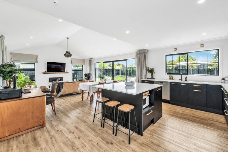 Photo of property in 17 Newbrook Terrace, Darfield, 7510