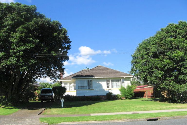 Photo of property in 32 Regent Street, Papatoetoe, Auckland, 2025