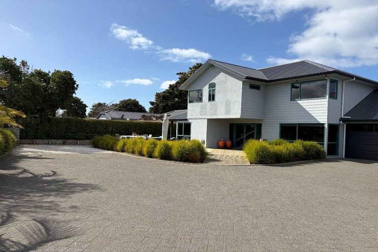 Photo of property in 20 Sunrise Avenue, Mount Maunganui, 3116
