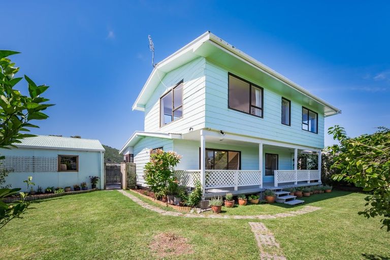 Photo of property in 49 Belvedere Avenue, Waikanae, 5036