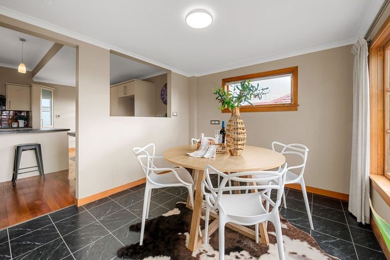 Photo of property in 10 Kakanui Avenue, Hillcrest, Hamilton, 3216