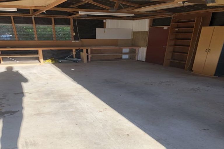 Photo of property in 59 Makara Road, Karori, Wellington, 6012