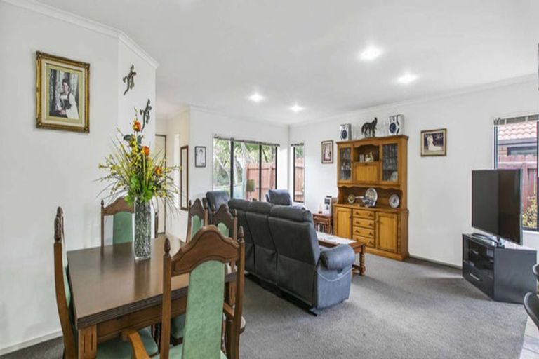 Photo of property in 150 Smales Road, East Tamaki, Auckland, 2013