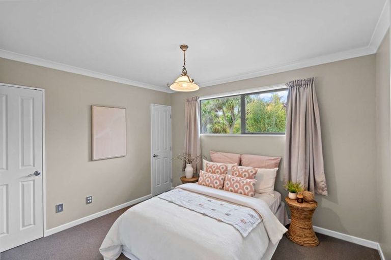 Photo of property in 33 Adian Way, Loburn, Rangiora, 7472