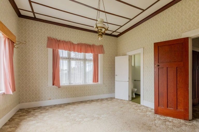 Photo of property in 9 Nancy Street, Takapau, 4203