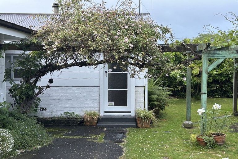 Photo of property in 4 Findlay Street, Hamilton East, Hamilton, 3216