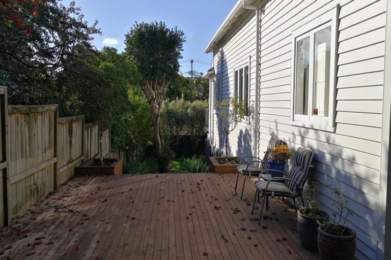 Photo of property in 39 Windmill Road, Mount Eden, Auckland, 1024