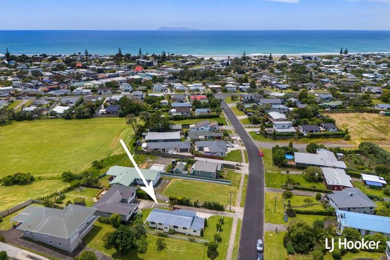 Photo of property in 47a The Crescent, Waihi Beach, 3611