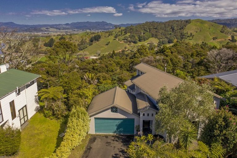 Photo of property in 13 Cooks Lookout, Whitianga, 3510