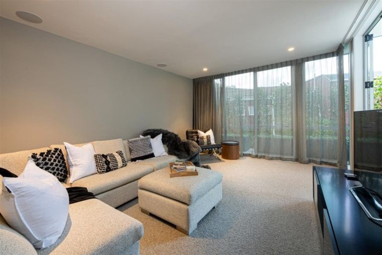 Photo of property in 41a Clifton Road, Hauraki, Auckland, 0622