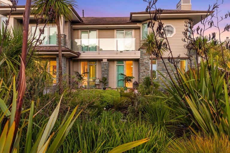 Photo of property in 7 Little Compton Mews, Snells Beach, 0920