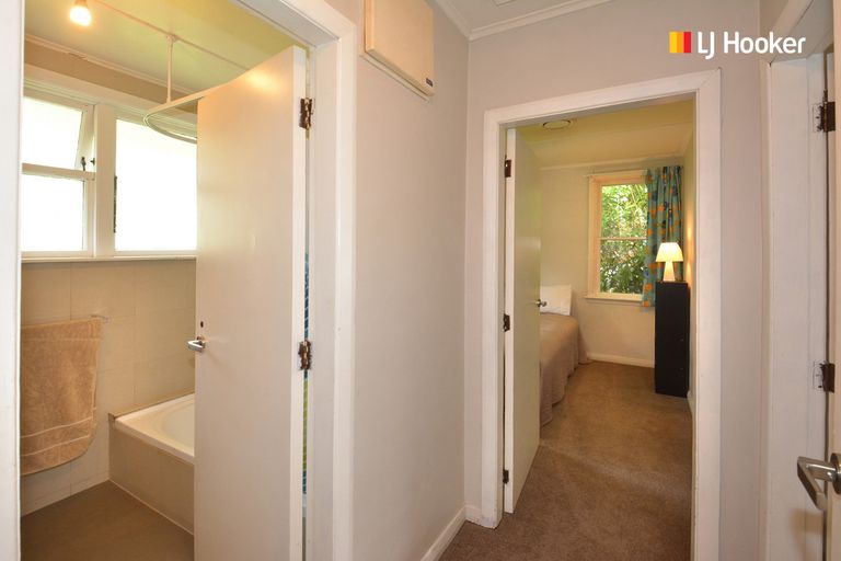 Photo of property in 157 Brockville Road, Brockville, Dunedin, 9011