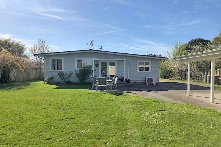 Photo of property in 1 Mcilraith Street, Darfield, 7510