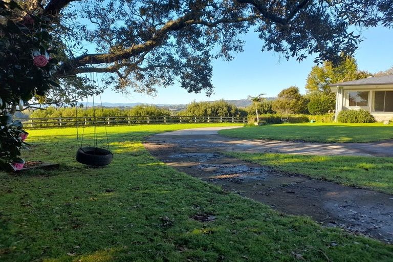 Photo of property in 195 Plummers Point Road, Whakamarama, Tauranga, 3172