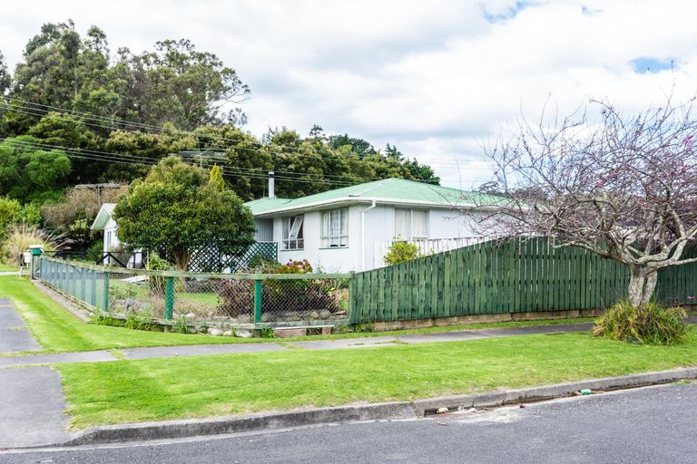 Photo of property in 119 De Lautour Road, Inner Kaiti, Gisborne, 4010