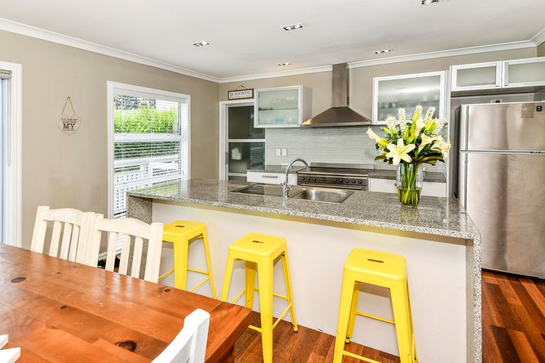 Photo of property in 8 Rewa Road, Maraetai, Auckland, 2018