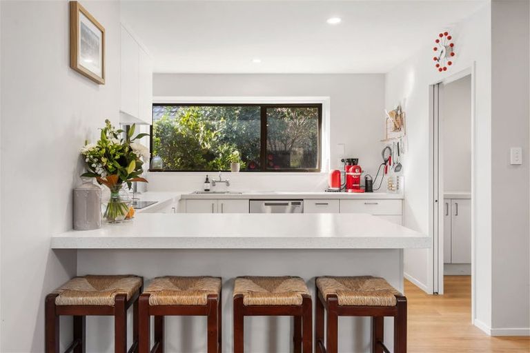 Photo of property in 1/124 Hamilton Avenue, Ilam, Christchurch, 8041