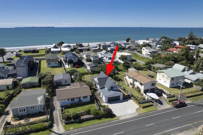 Photo of property in 1281 Papamoa Beach Road, Papamoa Beach, Papamoa, 3118
