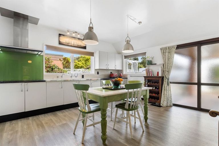 Photo of property in 46 Penruddock Rise, Westmorland, Christchurch, 8025