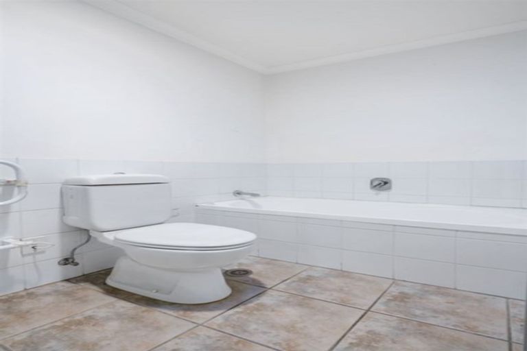 Photo of property in 4/266 Shirley Road, Papatoetoe, Auckland, 2025