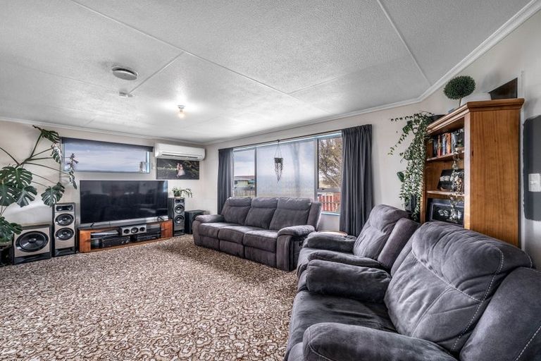 Photo of property in 220 John Street, Heidelberg, Invercargill, 9812