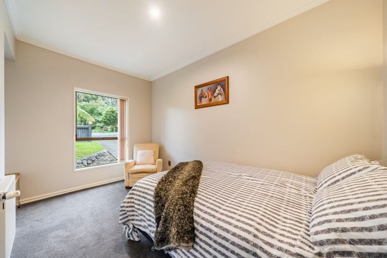Photo of property in 458 Stokes Valley Road, Stokes Valley, Lower Hutt, 5019