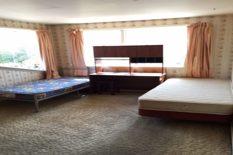 Photo of property in 362 Yaldhurst Road, Russley, Christchurch, 8042