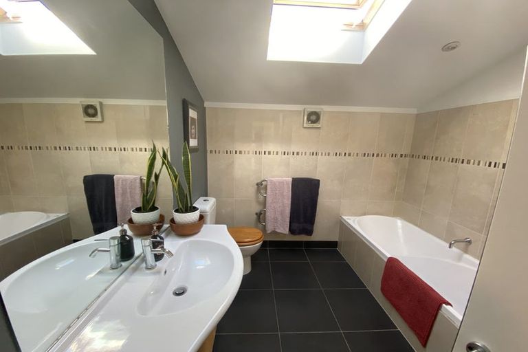 Photo of property in 183d Wilton Road, Wilton, Wellington, 6012