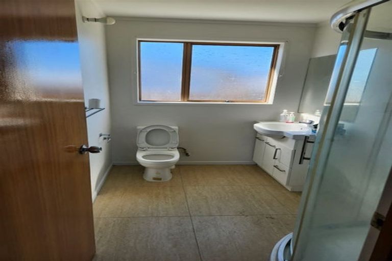 Photo of property in 180 Mahia Road, Wattle Downs, Auckland, 2103