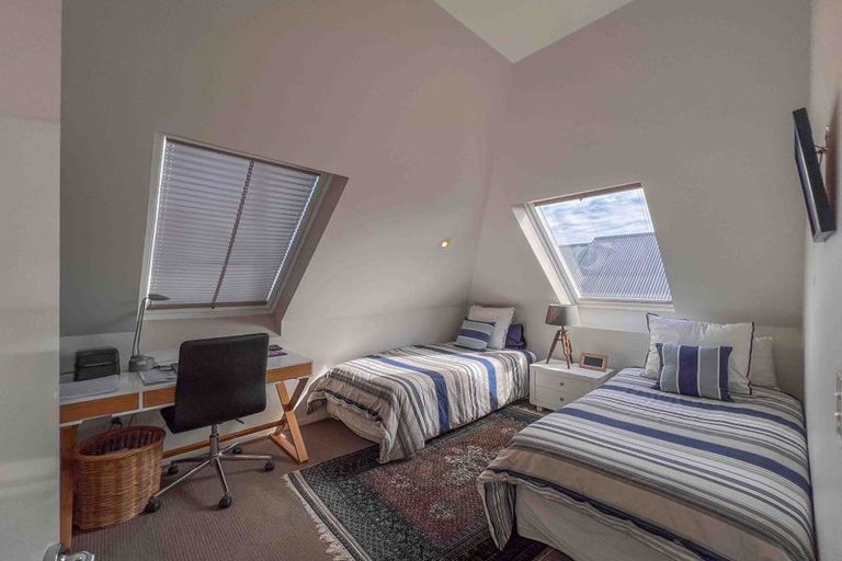 Photo of property in 79a Leinster Road, Merivale, Christchurch, 8014