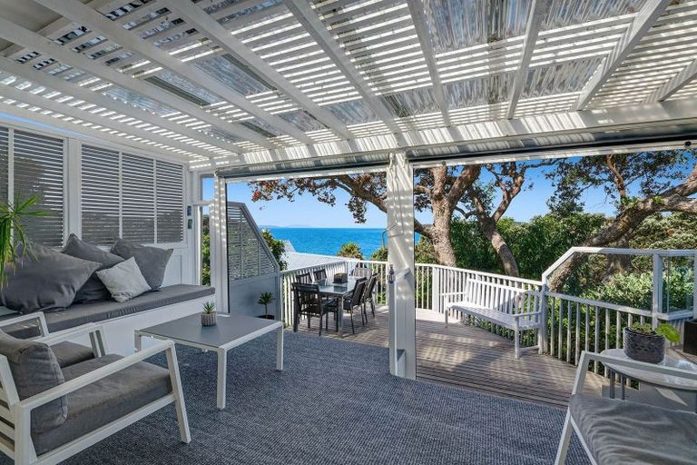 Photo of property in 11 Swann Beach Road, Stanmore Bay, Whangaparaoa, 0932