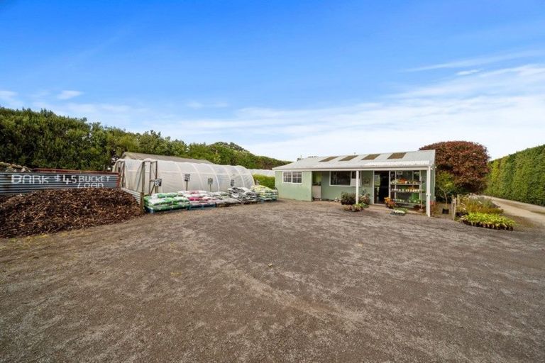 Photo of property in 183 Tasman Street, Opunake, 4616